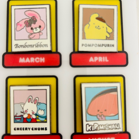 Sanrio Friend of the Month Pin Collection 2018 On  Acrylic Store Display Board - Picture 4 of 11